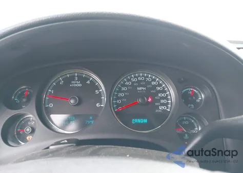 2013 Chevrolet Suburban 1500 Ltz z USA, uszkodzony, nr VIN 1GNSKKE79DR343662